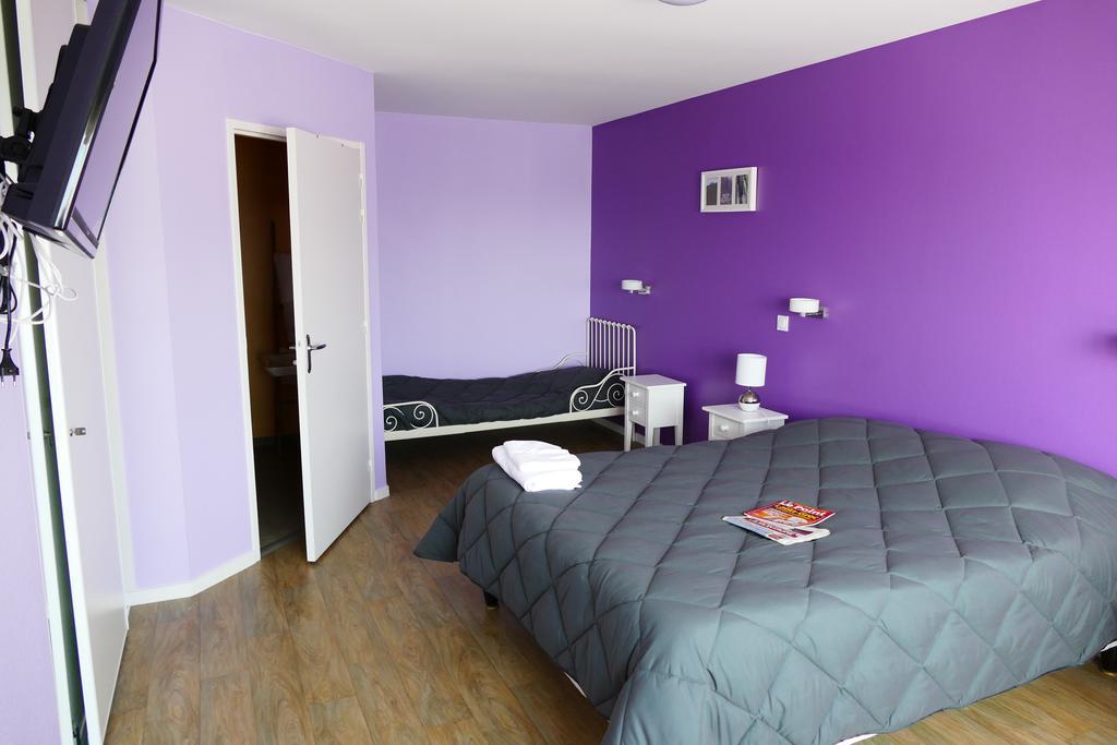 Logis La Rose Des Vents Volvic Quarto foto