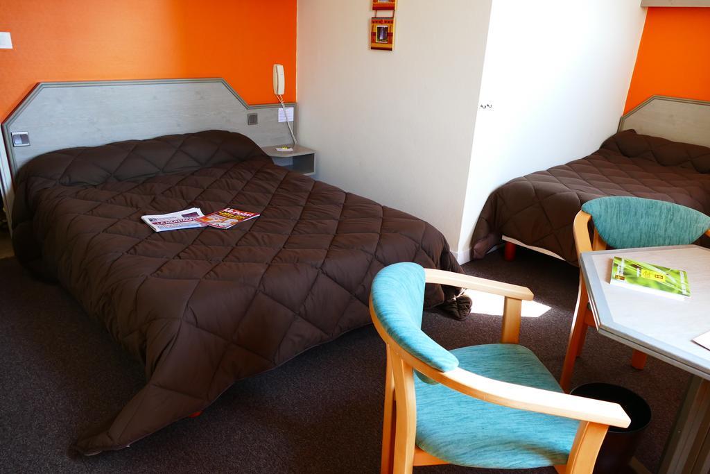 Logis La Rose Des Vents Volvic Quarto foto