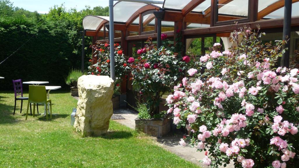 Logis La Rose Des Vents Volvic Quarto foto