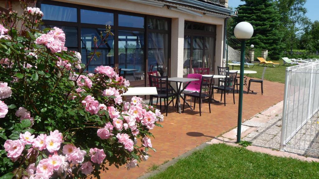 Logis La Rose Des Vents Volvic Quarto foto
